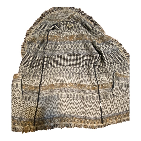 Lucky brand wool blend shrug. Sz S - Picture 10 of 16
